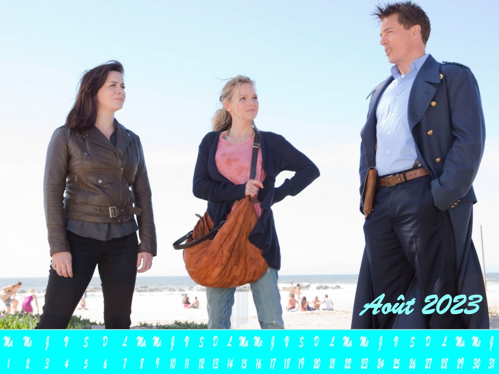 Calendrier du mois d'Août 2023 : Jack, Gwen et Esther à la mer